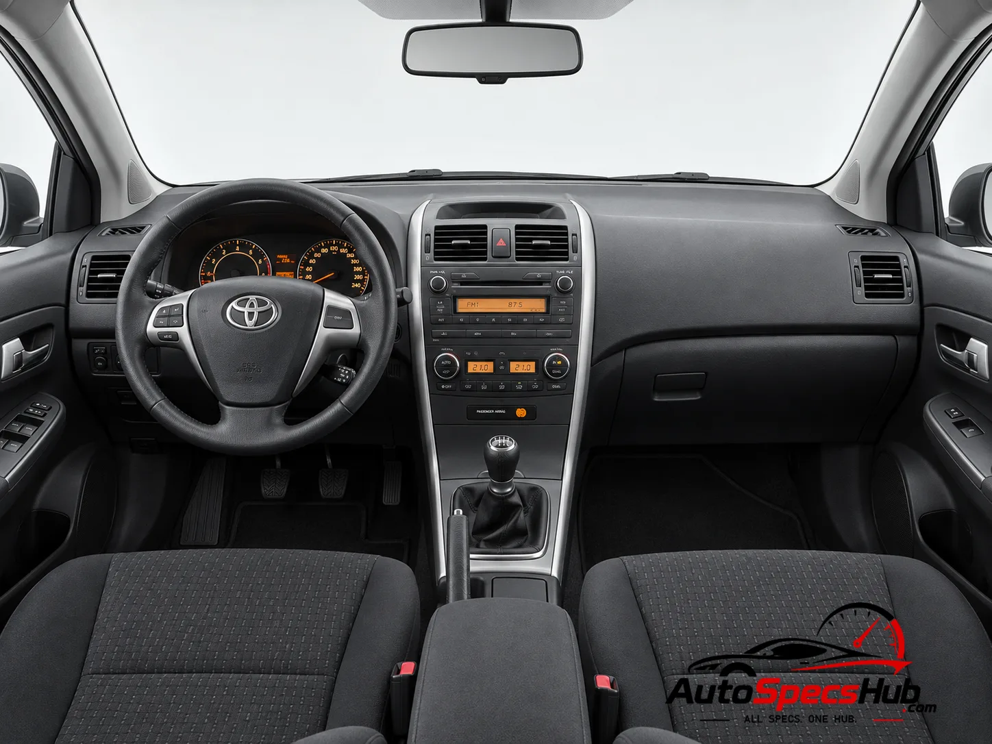 2009 Toyota Auris 1.4 D-4D interior dashboard and front cabin