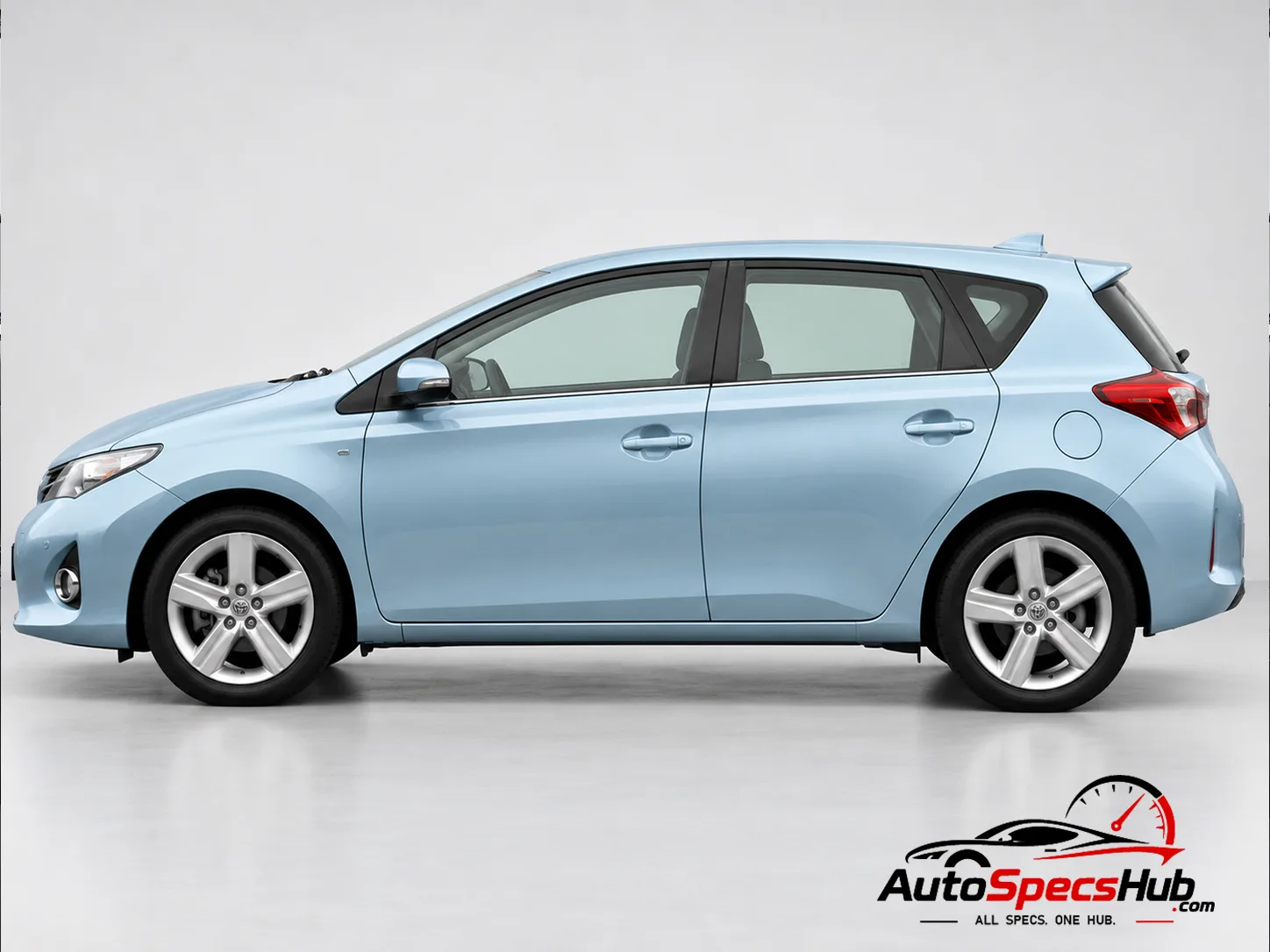 2013 Toyota Auris 1.6 side profile
