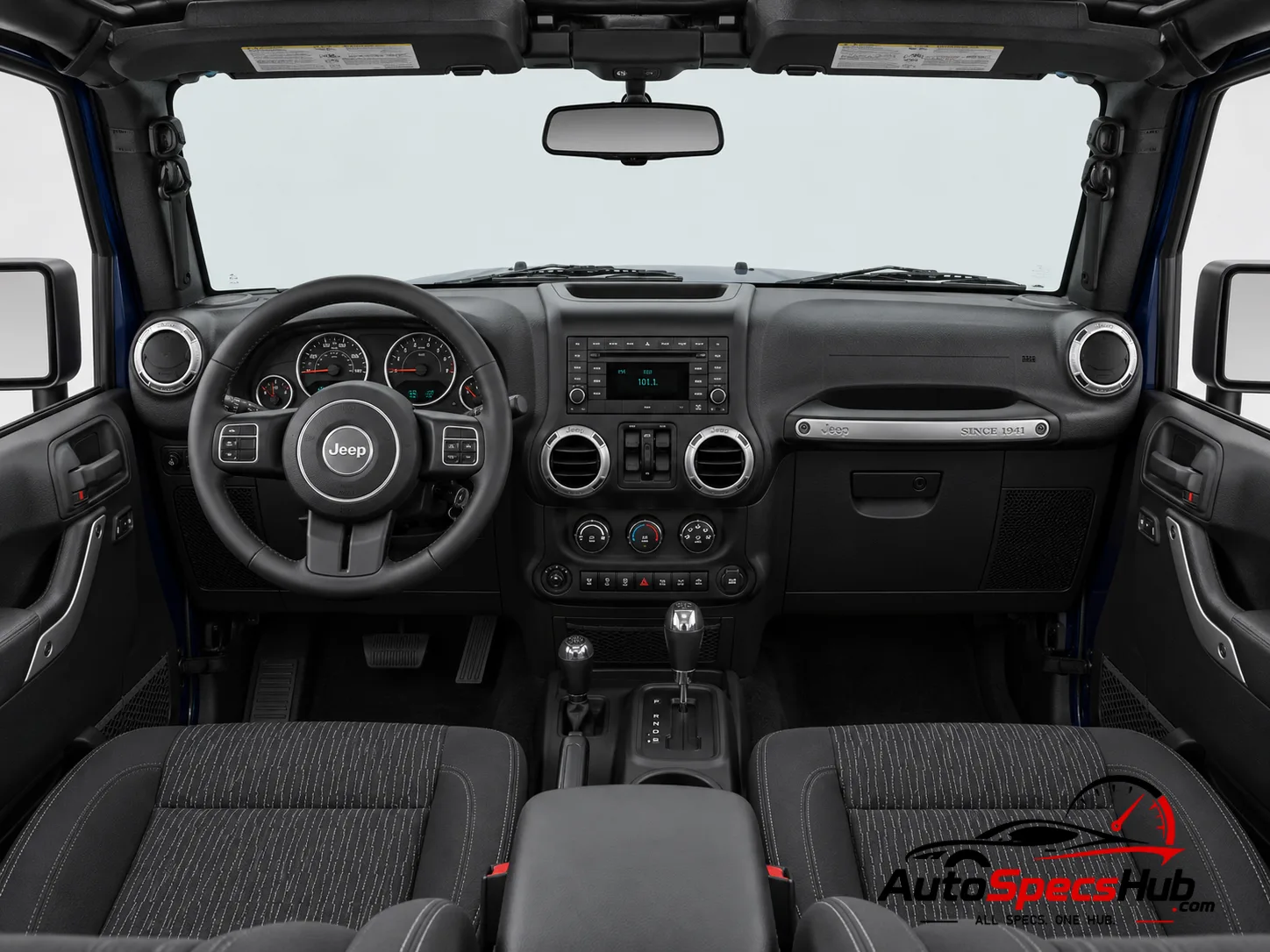 2012 (JK) Jeep Wrangler Unlimited 3.6 V6 interior dashboard and front cabin
