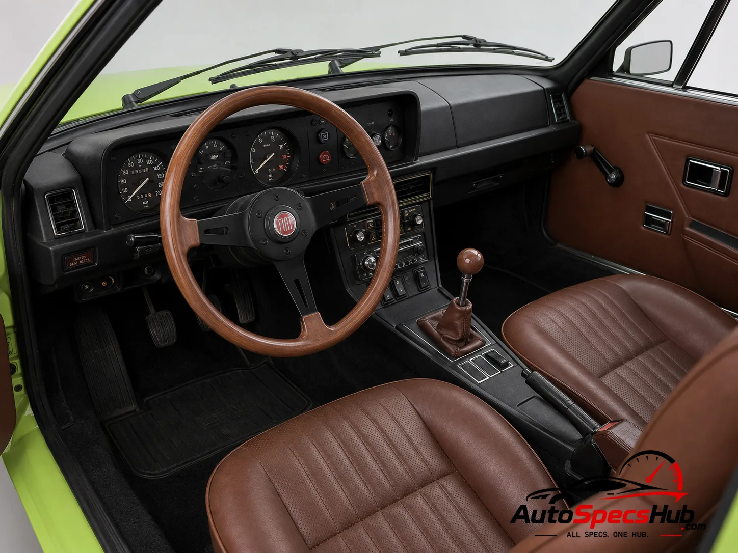 1972 Fiat Bertone X 1/9 Injection interior cockpit and seats