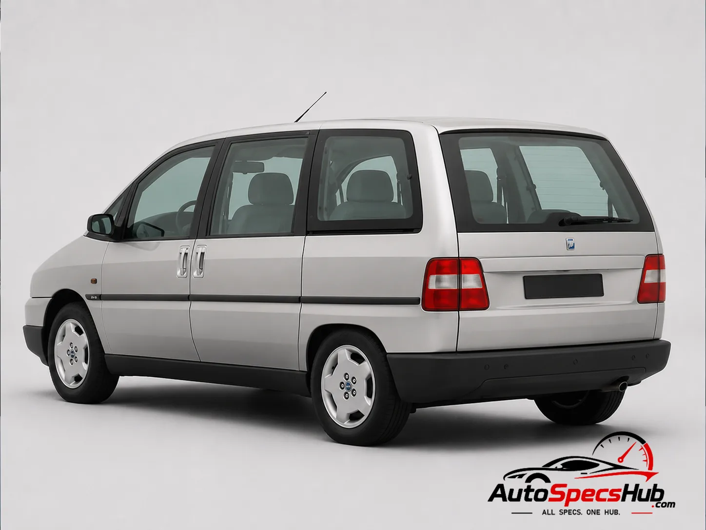 2000 Fiat Ulysse 2.0 16v rear three-quarter view