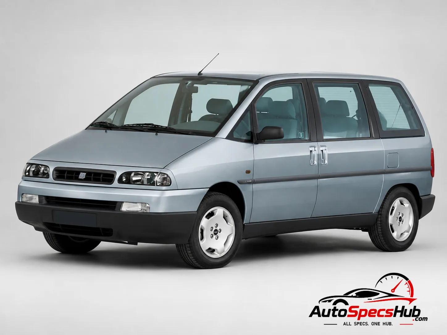 2000 Fiat Ulysse 2.0 JTD front three-quarter view