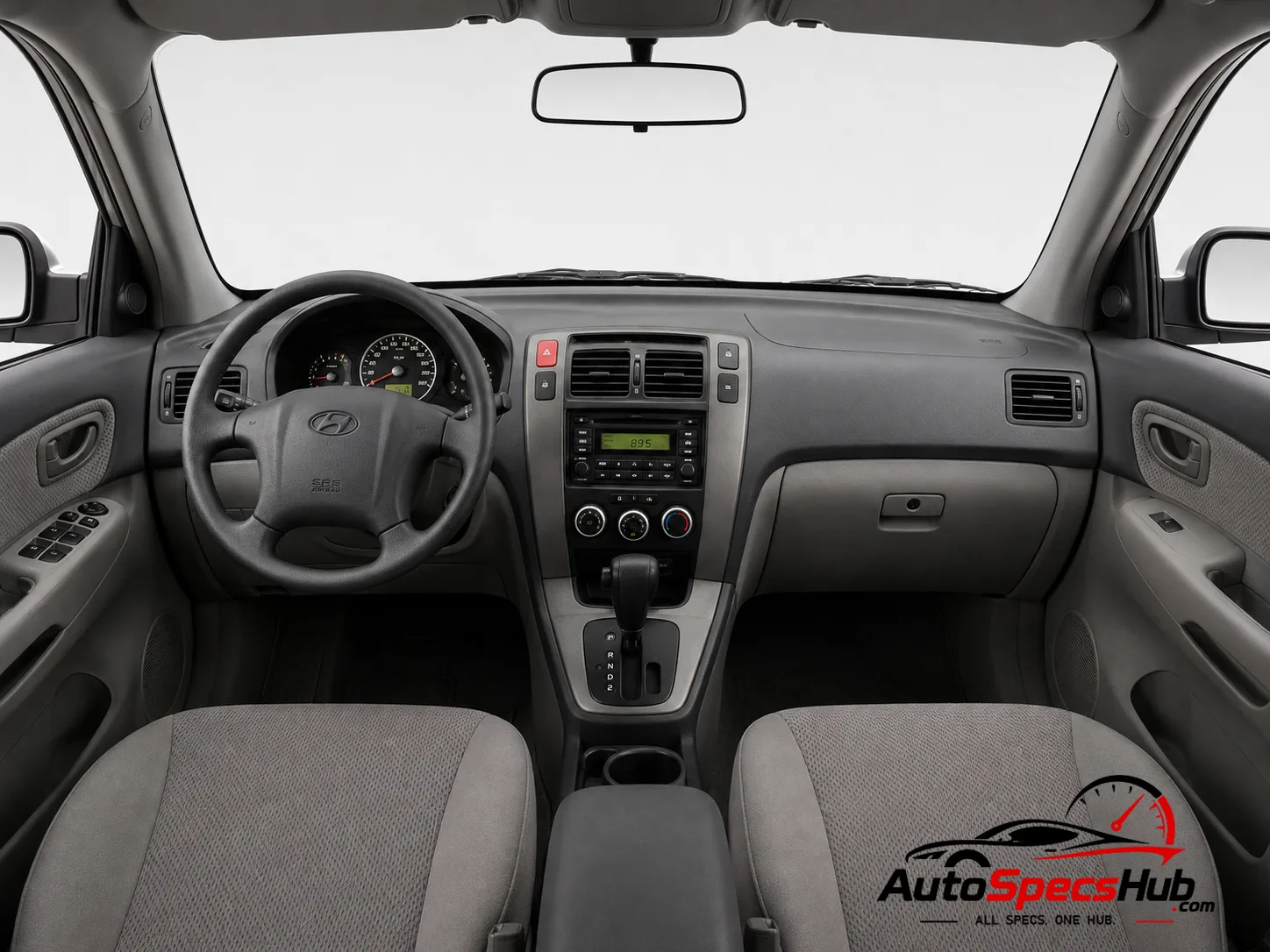 2005 Hyundai Tucson 2.0 2WD interior dashboard and front cabin