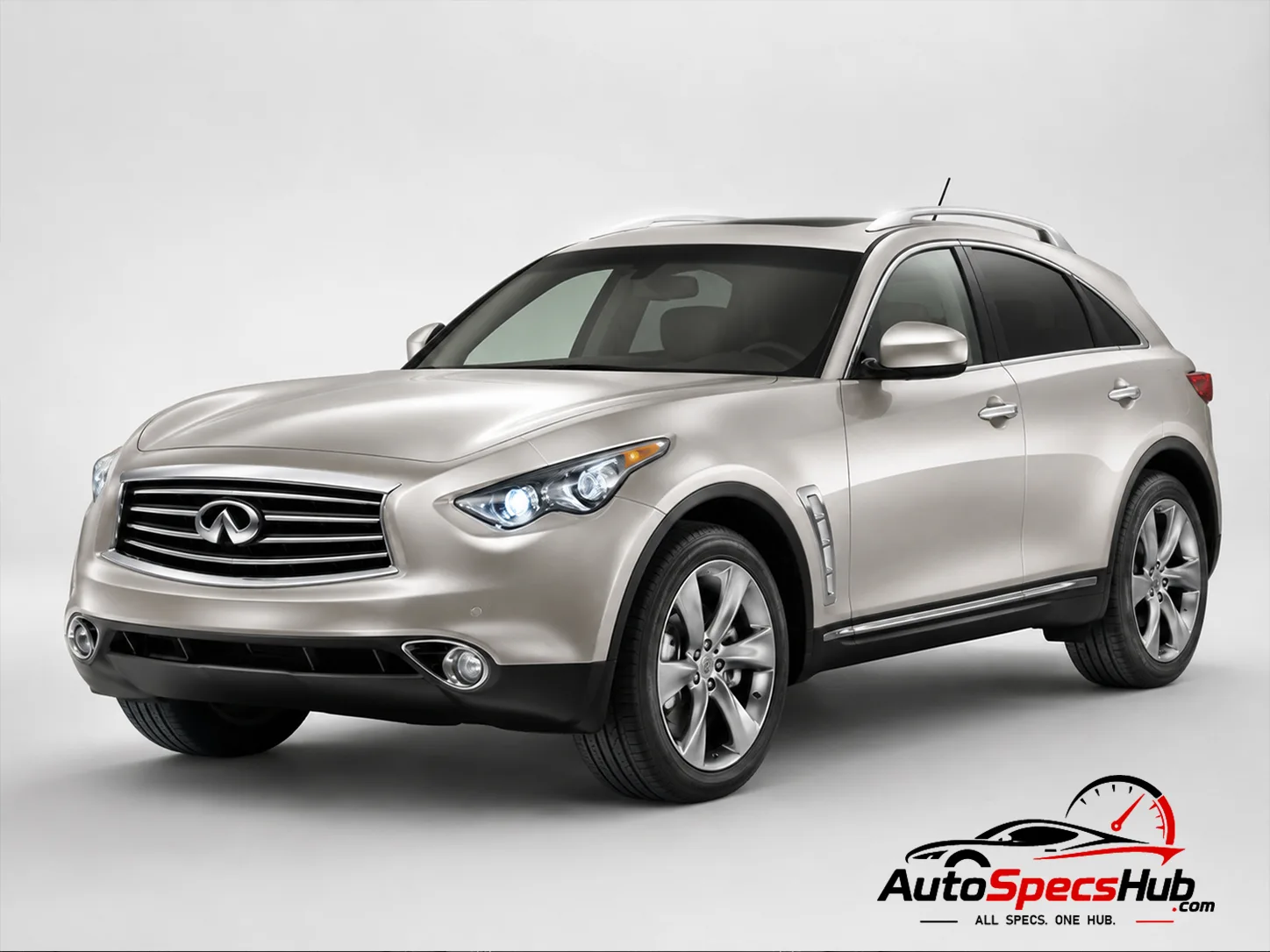 2013 (S51) Infiniti QX70 5.0 front three-quarter view