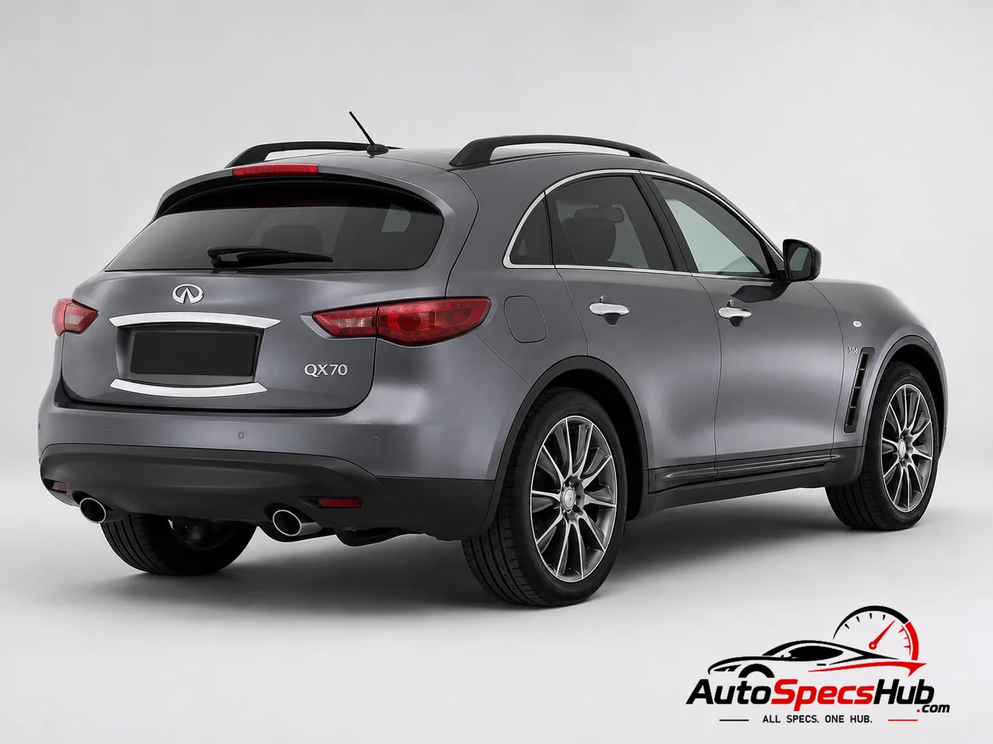 2013 (S51) Infiniti QX70 3.0d rear three-quarter view