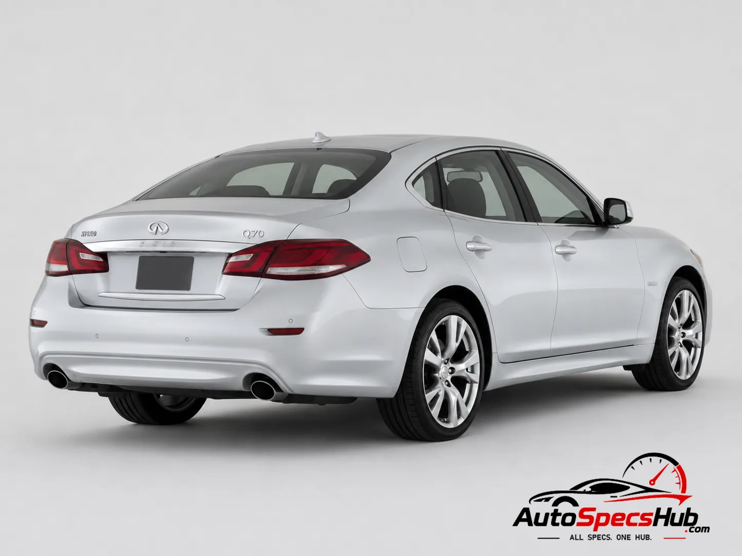 2014 (Y51) Infiniti Q70 Hybrid rear three-quarter view