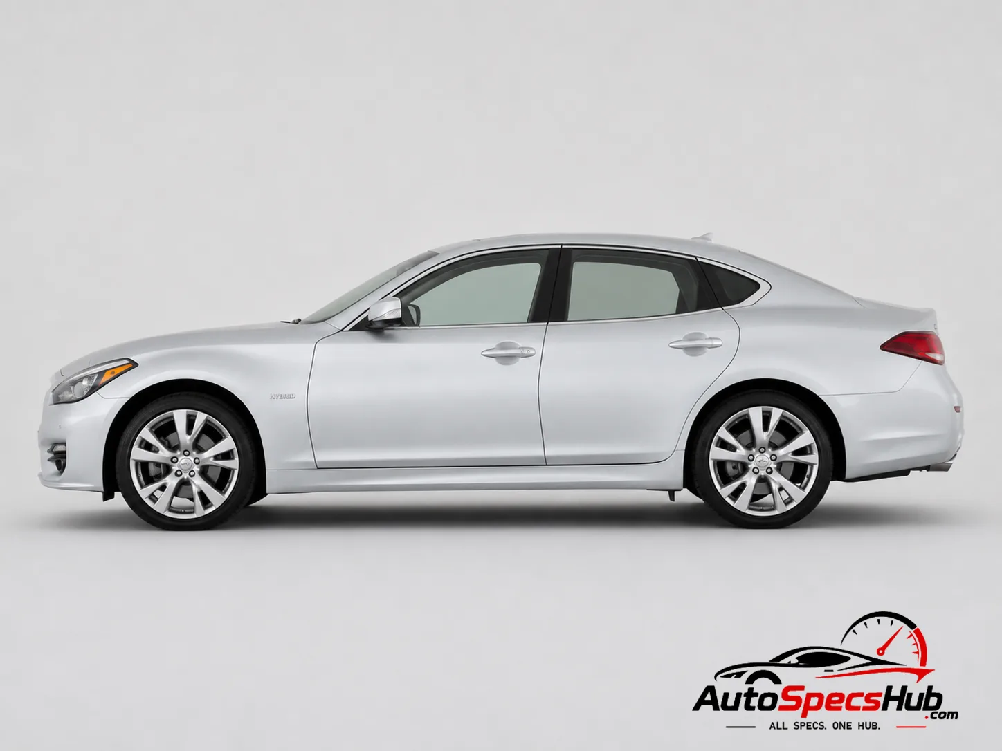 2014 (Y51) Infiniti Q70 Hybrid side profile