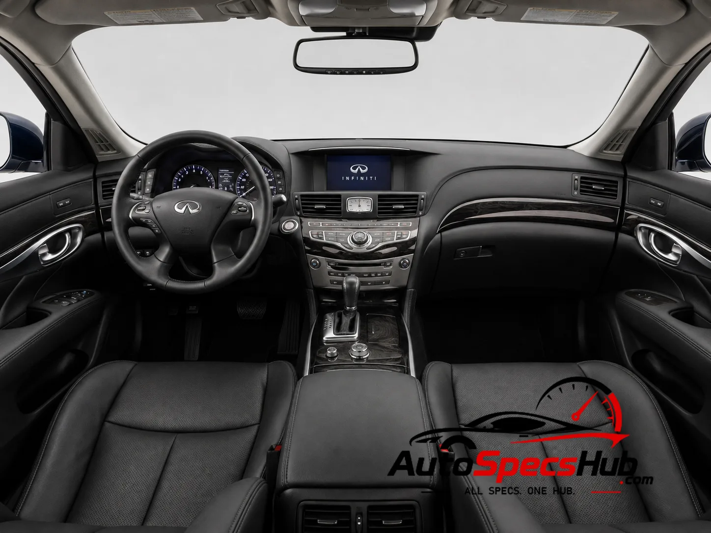 2014 (Y51) Infiniti Q70 3.7 interior dashboard and front cabin