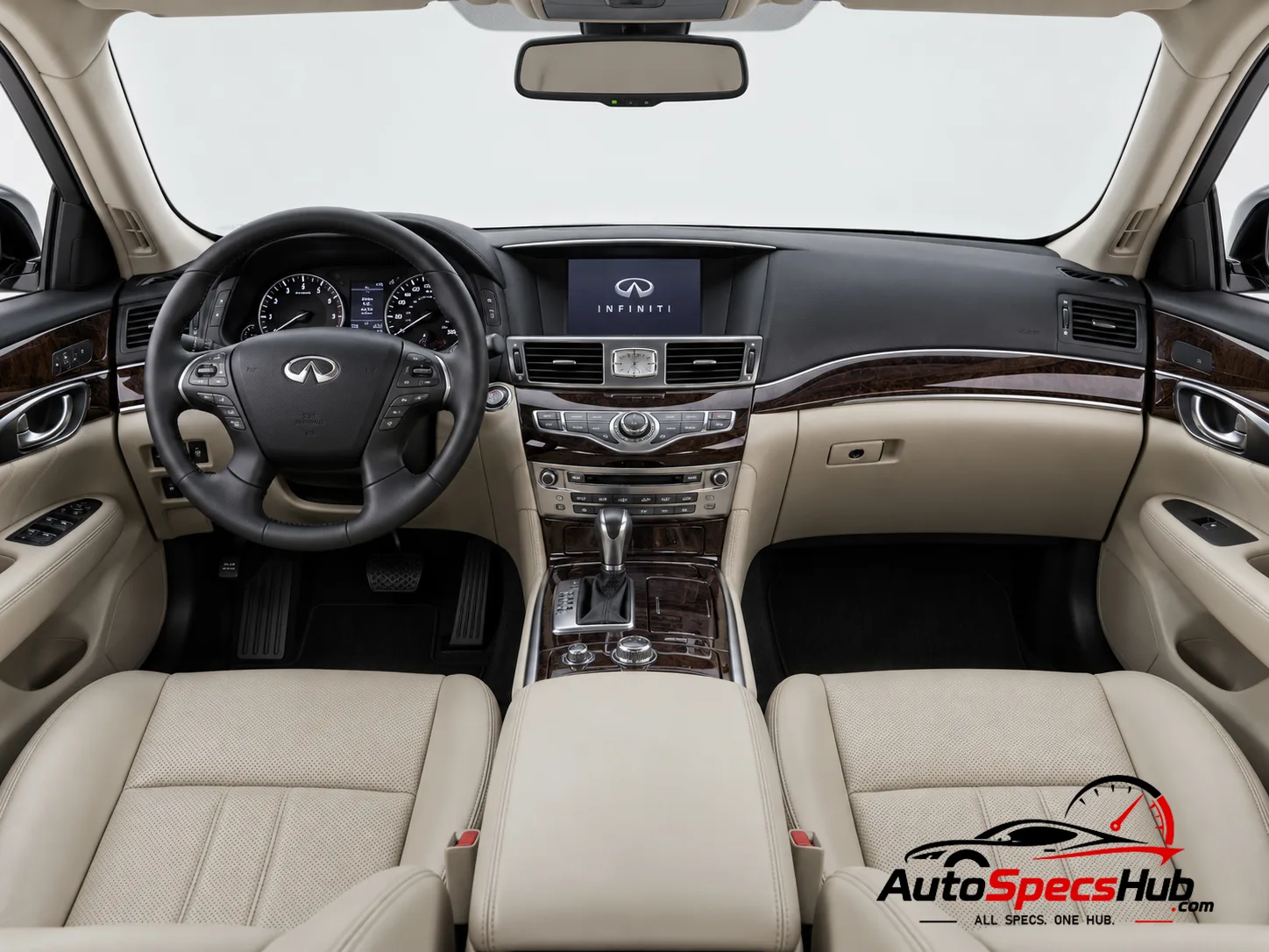 2014 (Y51) Infiniti Q70 3.0d interior dashboard and front cabin