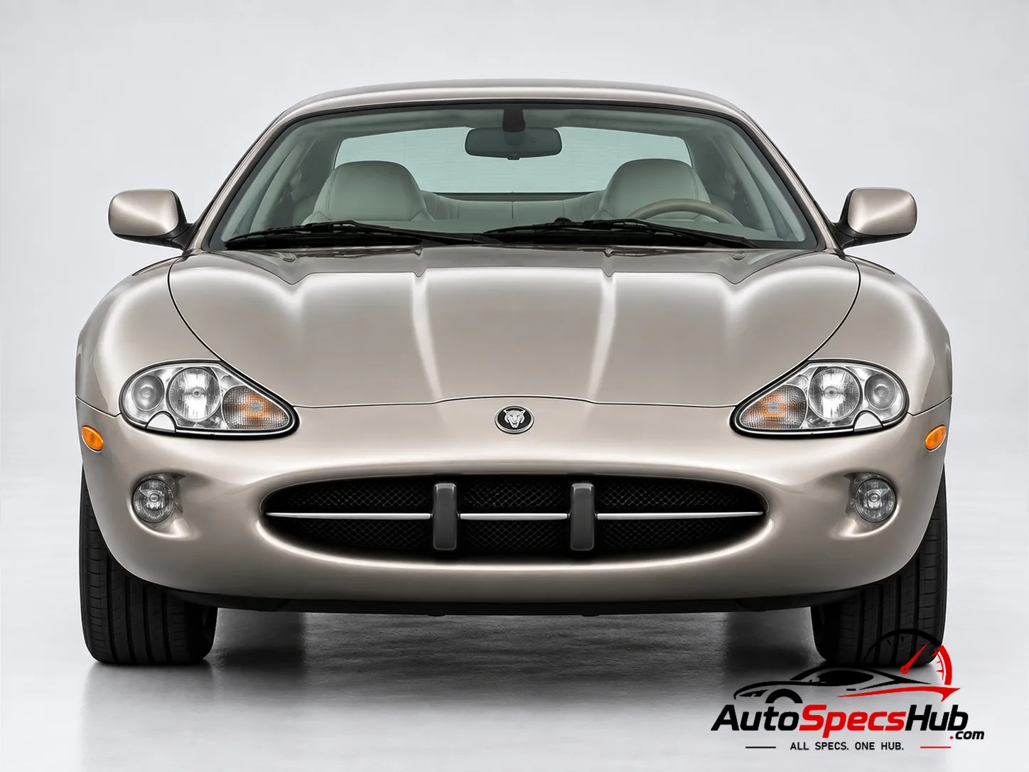 1996 (X100) Jaguar XK8 Coupé front view