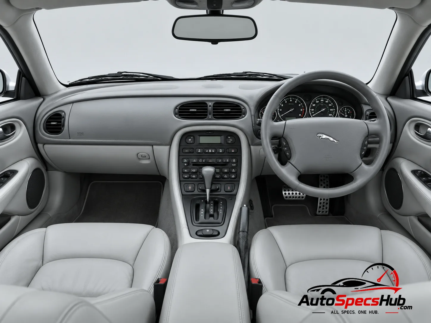 1998 (X100) Jaguar XKR Coupé interior cockpit and seats
