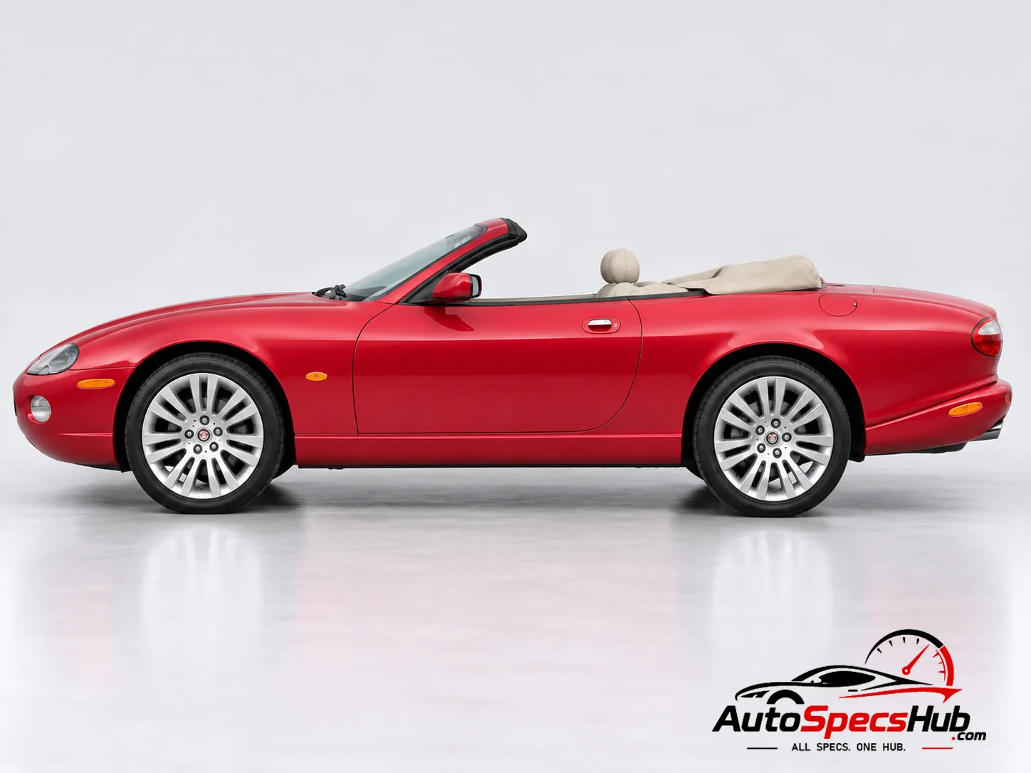 2002 (X100) Jaguar XK8 Cabrio side profile