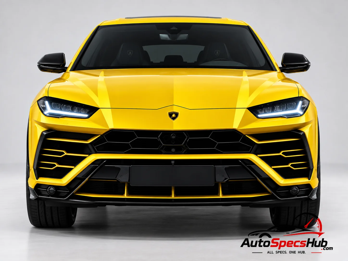 2018 Lamborghini Urus front view