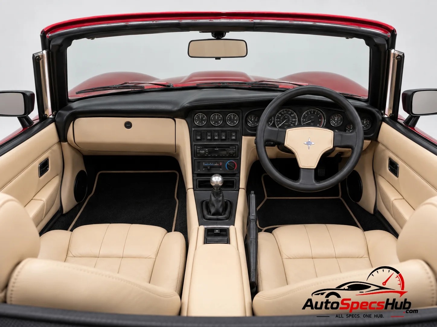 1990 Marcos Mantula 3.9 V8 Spyder interior cockpit and seats