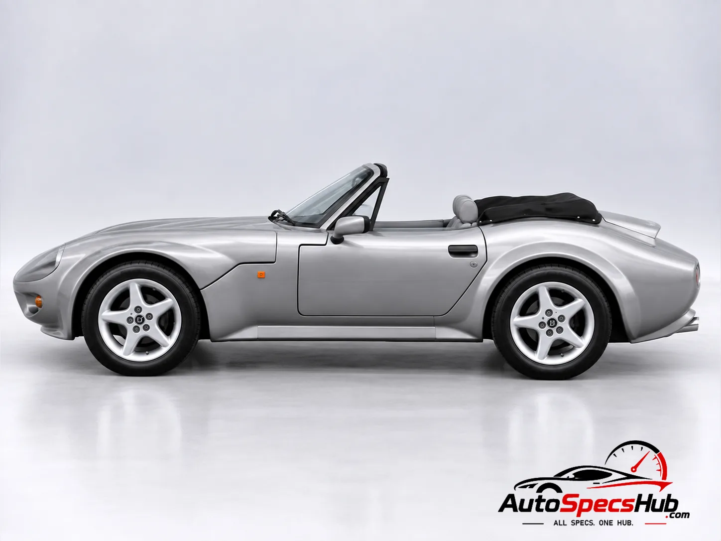 1992 Marcos Mantara 400 Spyder side profile