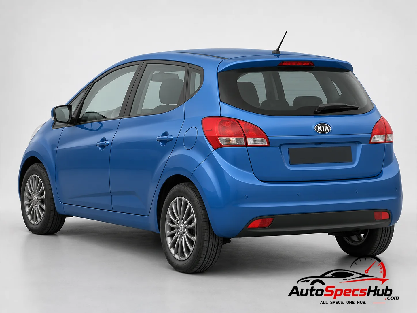 2010 Kia Venga 1.4 CRDi rear three-quarter view