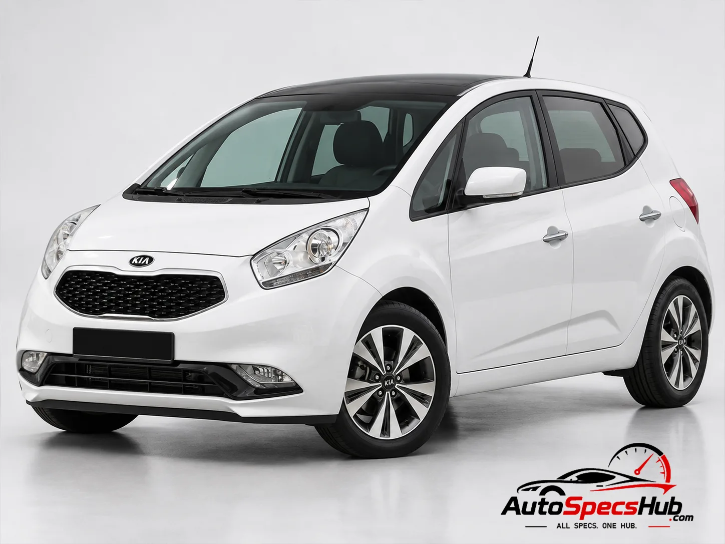 2015 Kia Venga 1.6 CRDi 128 front three-quarter view