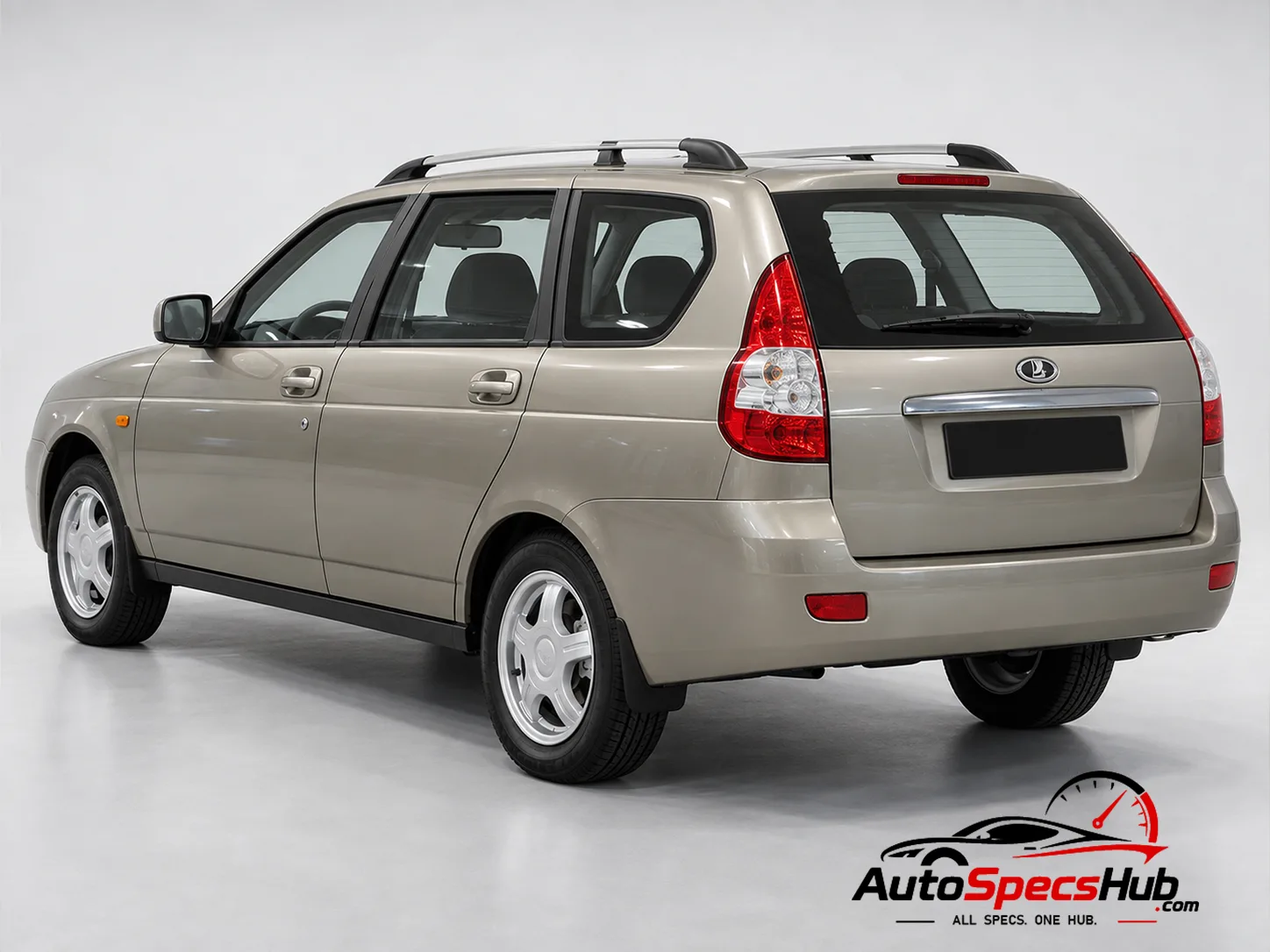 2010 Lada Priora 2171 rear three-quarter view