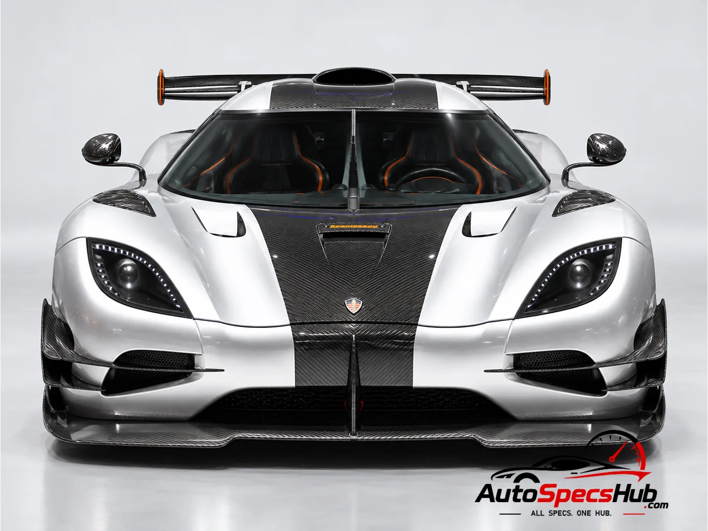 2014 Koenigsegg Agera One:1 front view
