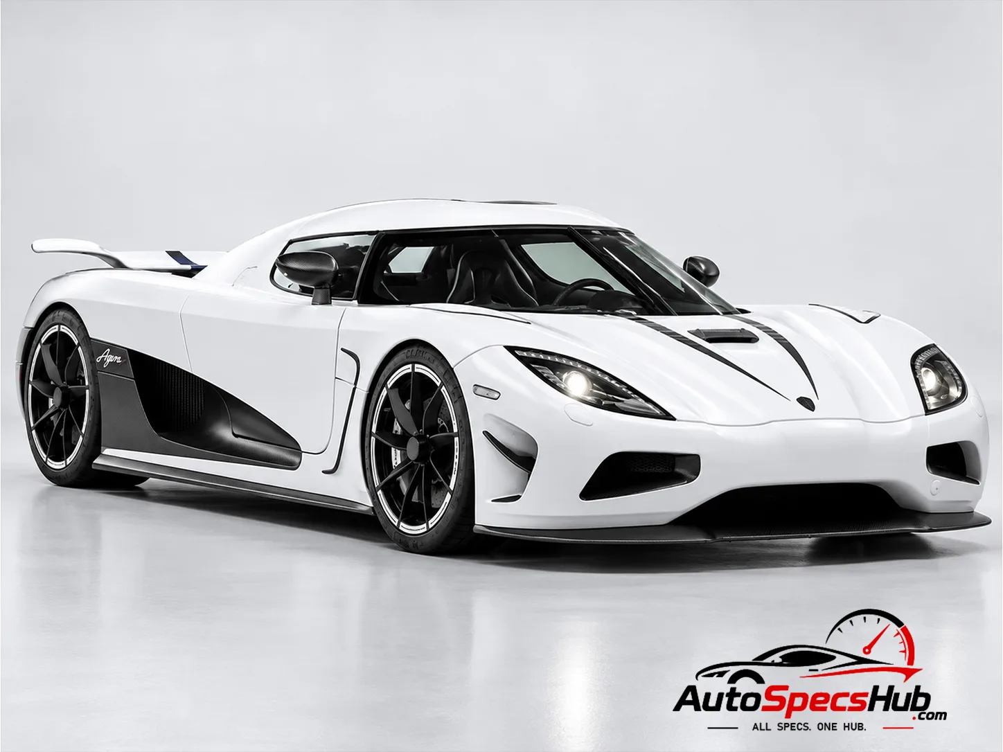 2011 Koenigsegg Agera R front three-quarter view
