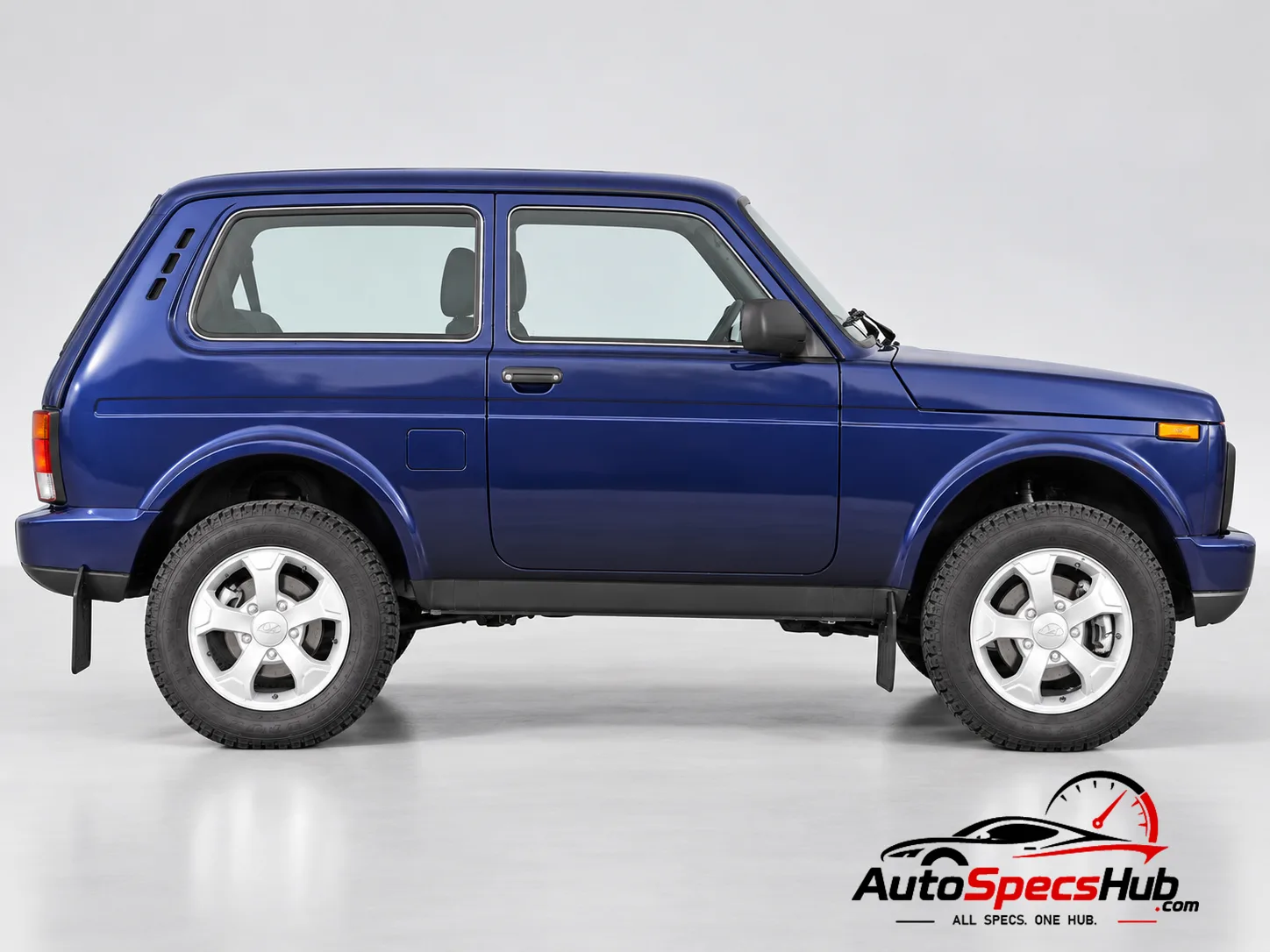 2016 Lada Urban 1.7 side profile