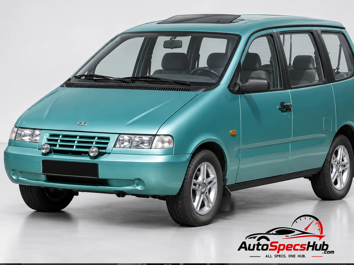 1999 Lada Nadezhda VAZ-2120 front three-quarter view